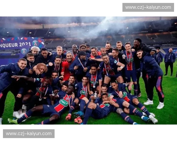 意法绝代双骄：尤文图斯与巴黎圣日耳曼的荣耀对决